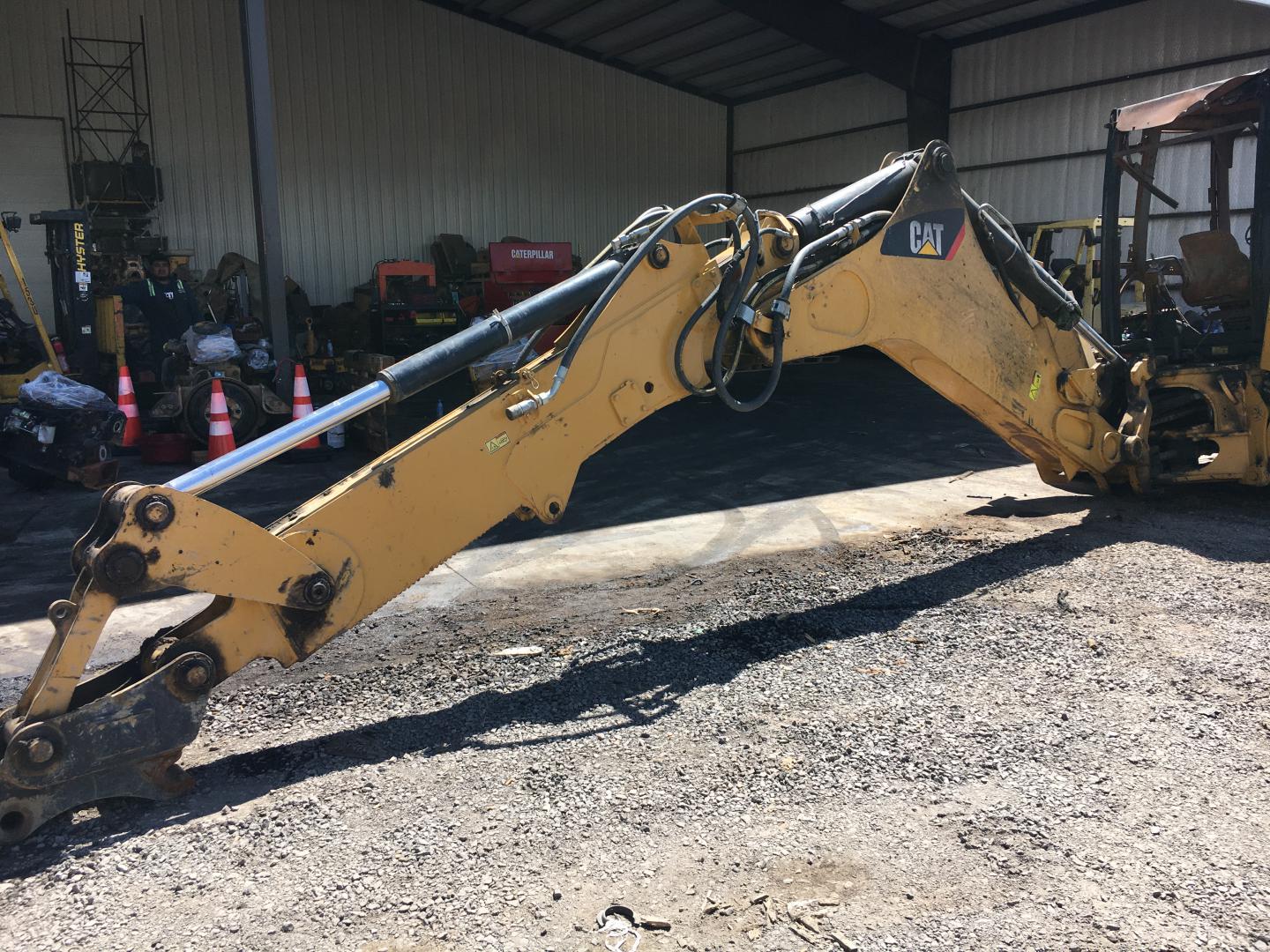 ./imagenes/INVOICE/2019/16993/RETROEXCAVADORA 450F (8).JPG